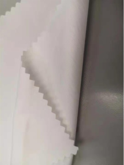 HK-HGCG 2535 DYED ALL POLYESTER WOVEN FABRIC 57'/58' 112GM2 側面照